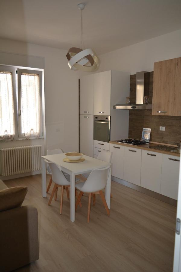 Appartement Dimora Mucci à Termoli Extérieur photo